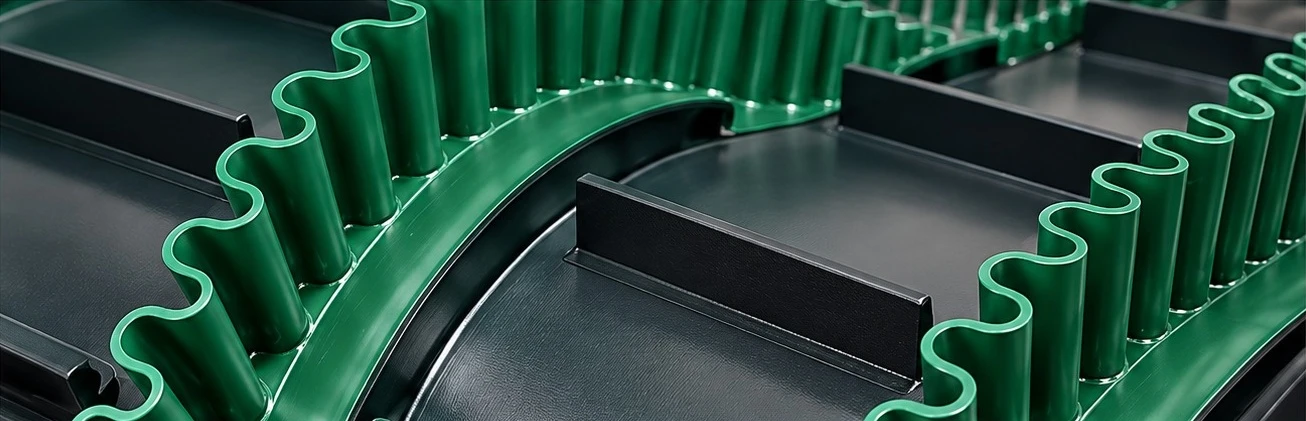 Sidewall for Steep Incline Conveying